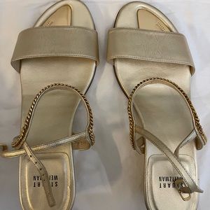 Excellent condition Stuart Weitzman gold sandals shoes wedge heels chain 8.5